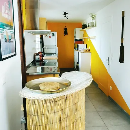 Maison Basque A 8 Minutes Des Plages Ahetze